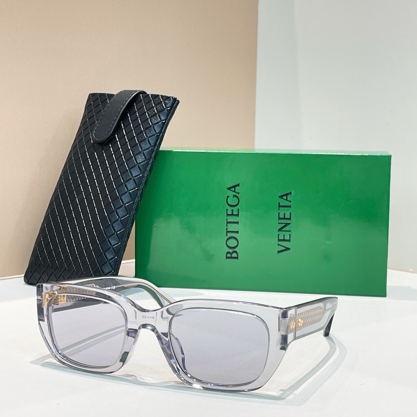 BOTTEGA VENET*🌟🌟🌟MODEL：BV1400S🌟🌟🌟SIZE：51口22-140🌟🌟🌟