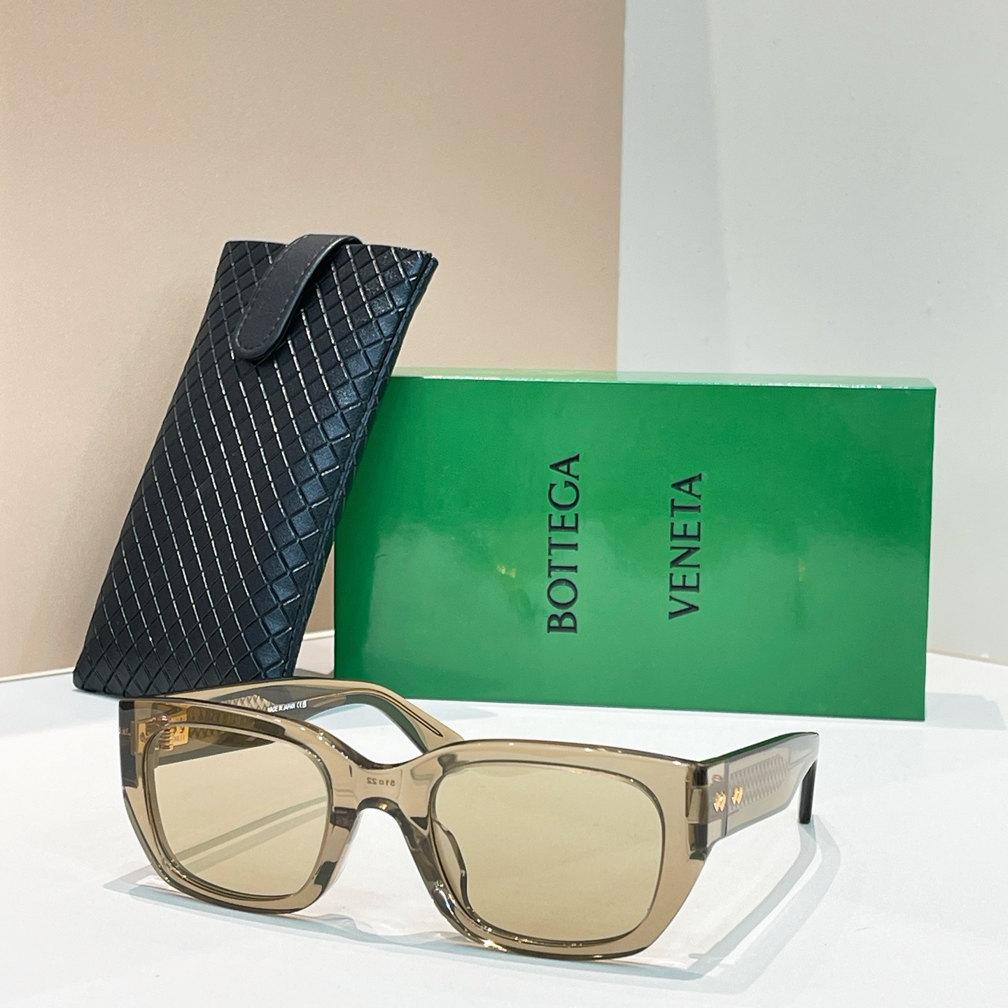BOTTEGA VENET*🌟🌟🌟MODEL：BV1400S🌟🌟🌟SIZE：51口22-140🌟🌟🌟