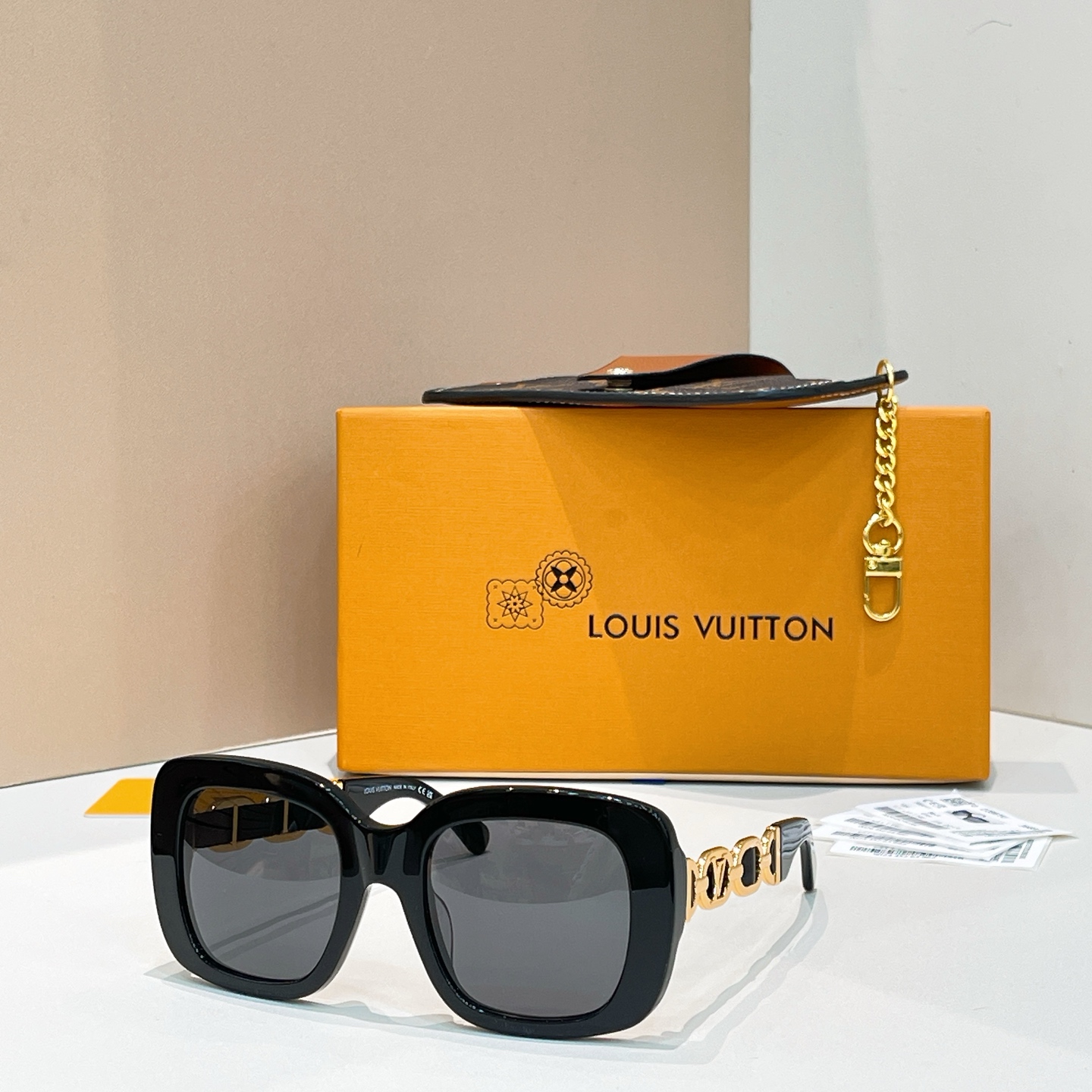 LOUIS VUITTO*✨✨✨MODEL：Z2861U✨✨✨ SIZE：51口22-140✨✨✨