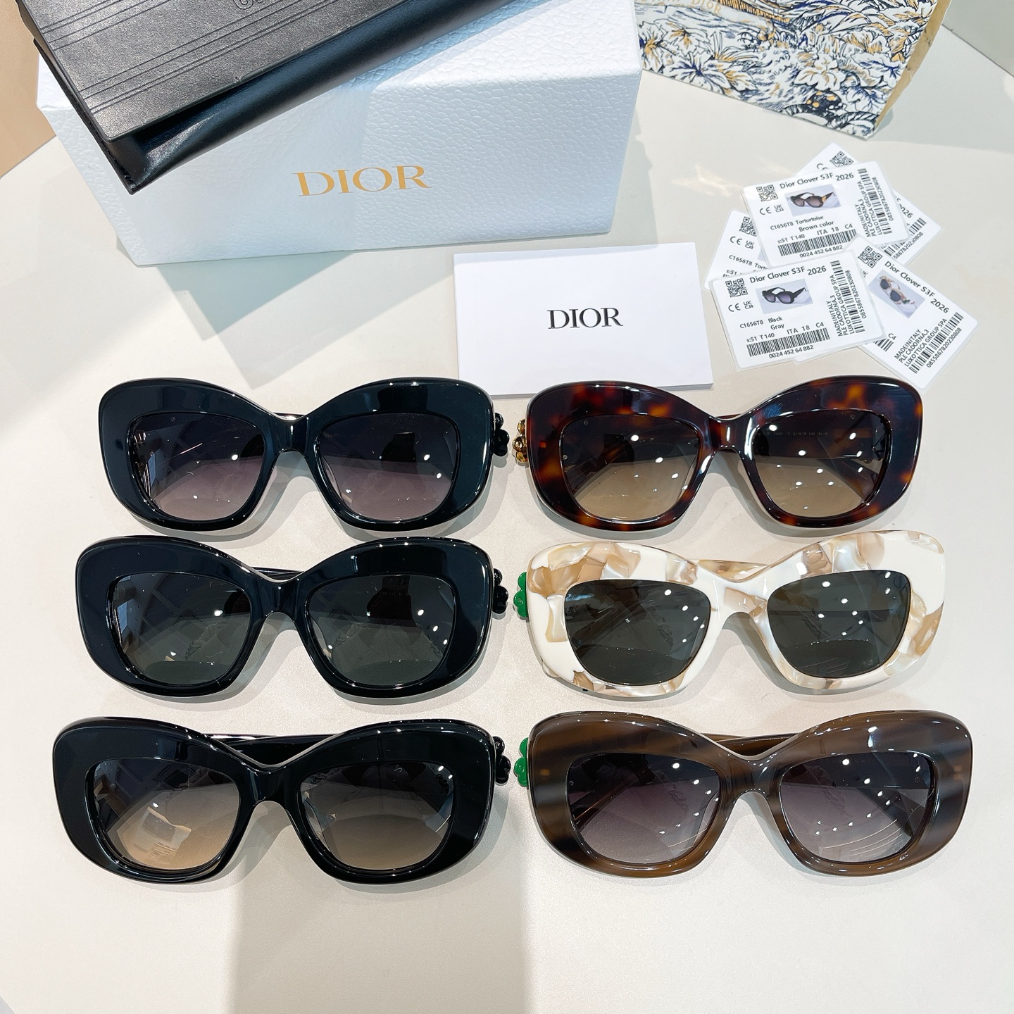 LOUIS VUITTO*✨✨✨MODEL：Z2640U✨✨✨ SIZE：54口18-140✨✨✨