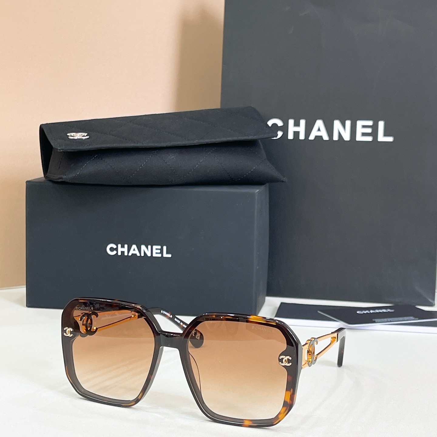 Chanel CHANE*