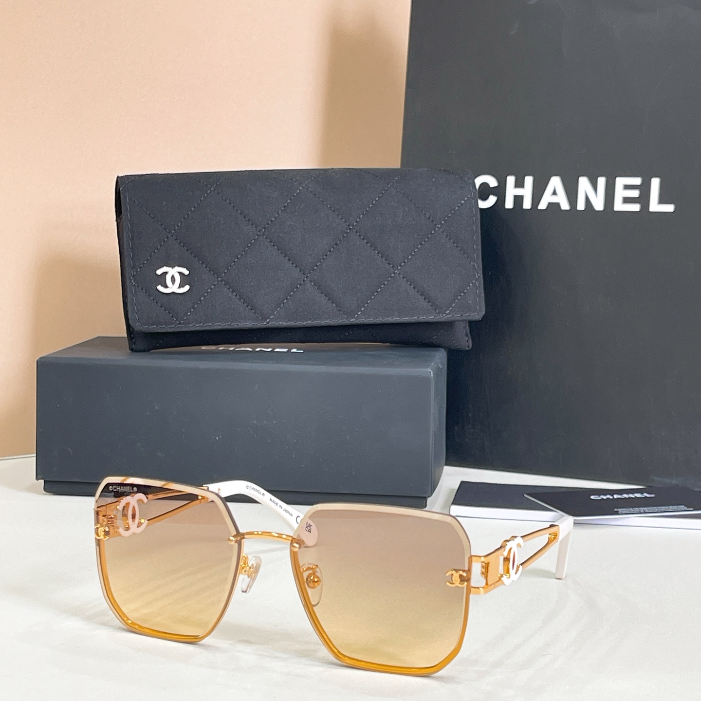 Chanel CHANE*