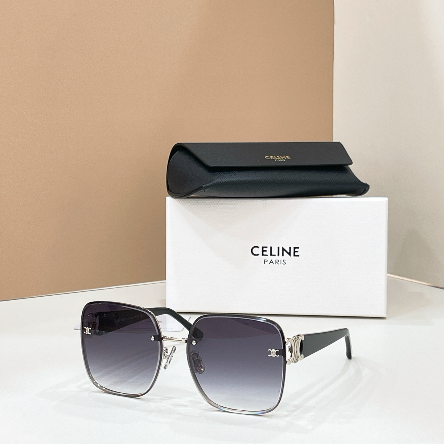 Celine CELIN* MODEL: CL40252U SIZE:61口17-145