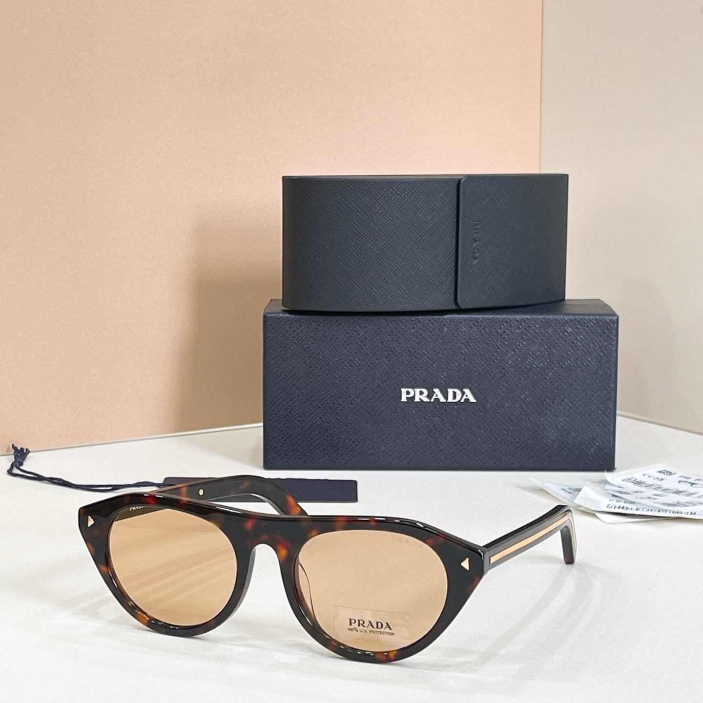 PRADA Sunglasses Acetate Cat Eye Tortoiseshell