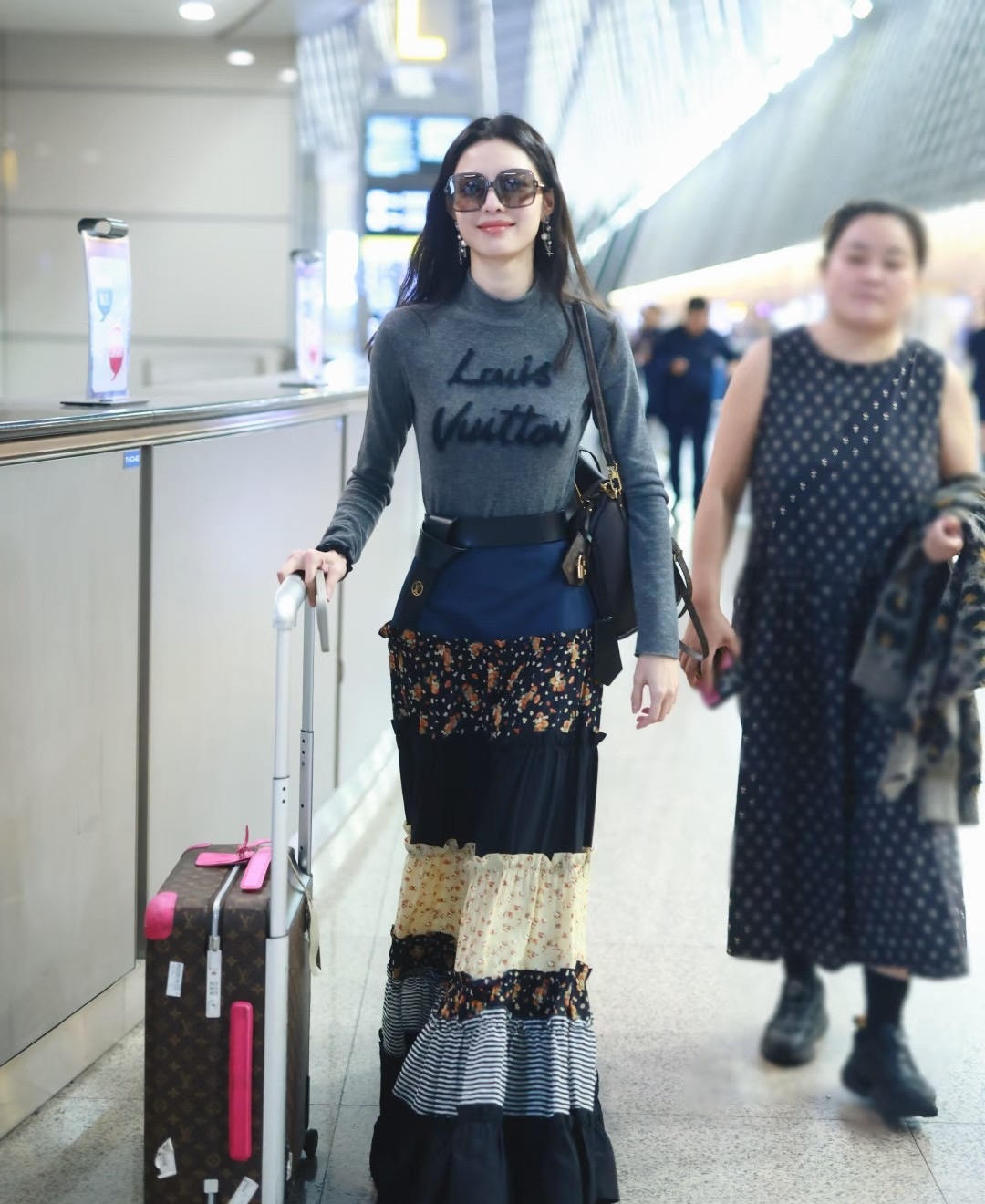 LOUIS VUITTO*MODEL：Z3044ESIZE：56口16-145