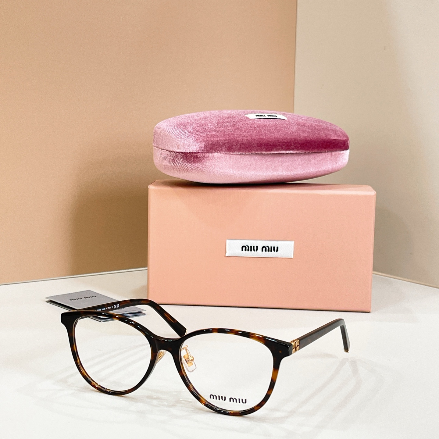 MIU M*🎀🎀🎀MODEL: VMU 09W🎀🎀🎀SIZE：54口16-140🎀🎀🎀