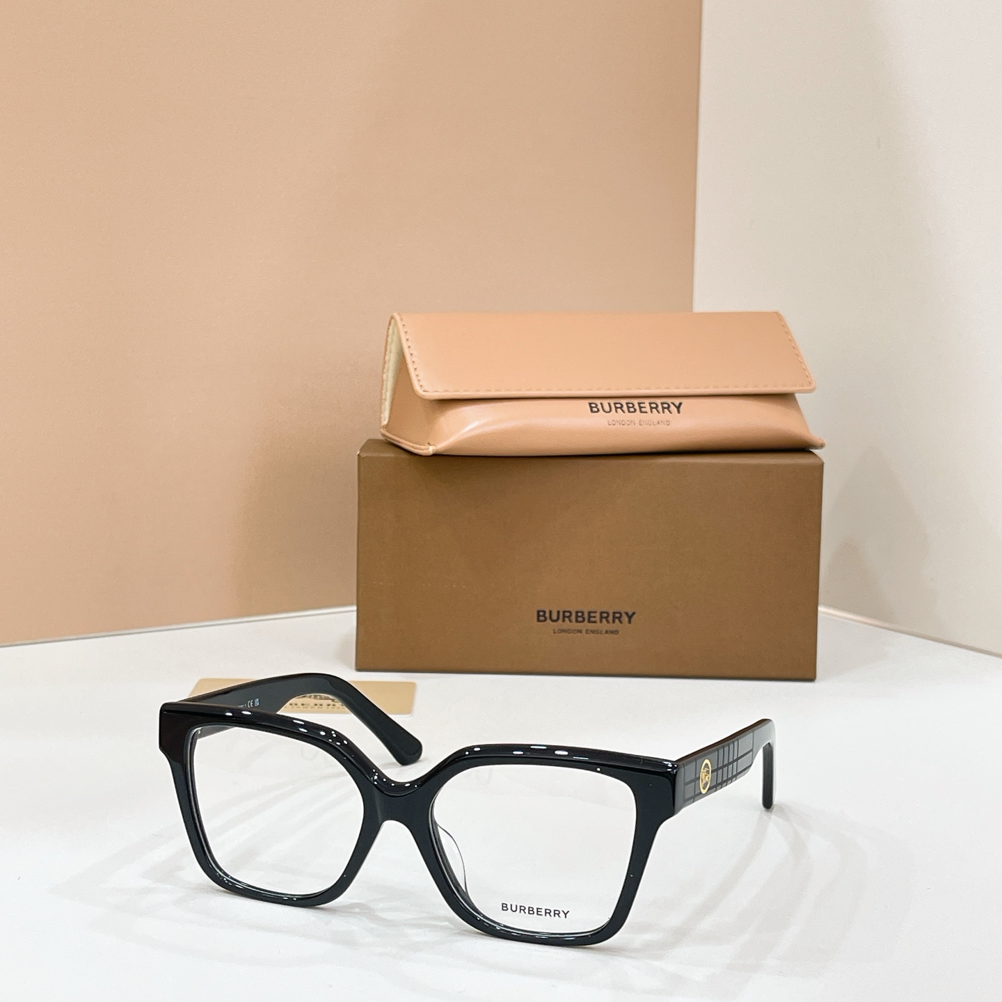 BURBERR*⭐️⭐️⭐️MODEL：BE 2443⭐️⭐️⭐️SIZE：55口15-145⭐️⭐️⭐