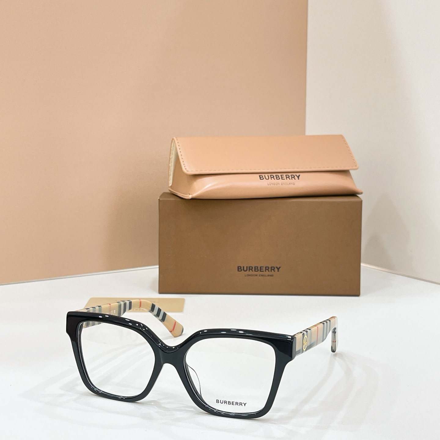BURBERR*⭐️⭐️⭐️MODEL：BE 2443⭐️⭐️⭐️SIZE：55口15-145⭐️⭐️⭐