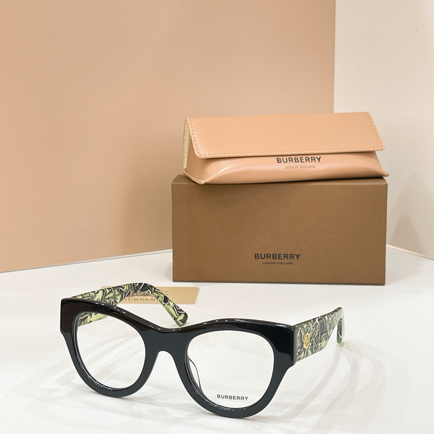 BURBERR*⭐️⭐️⭐️MODEL：BE 4477⭐️⭐️⭐️SIZE：53口22-145⭐️⭐️⭐