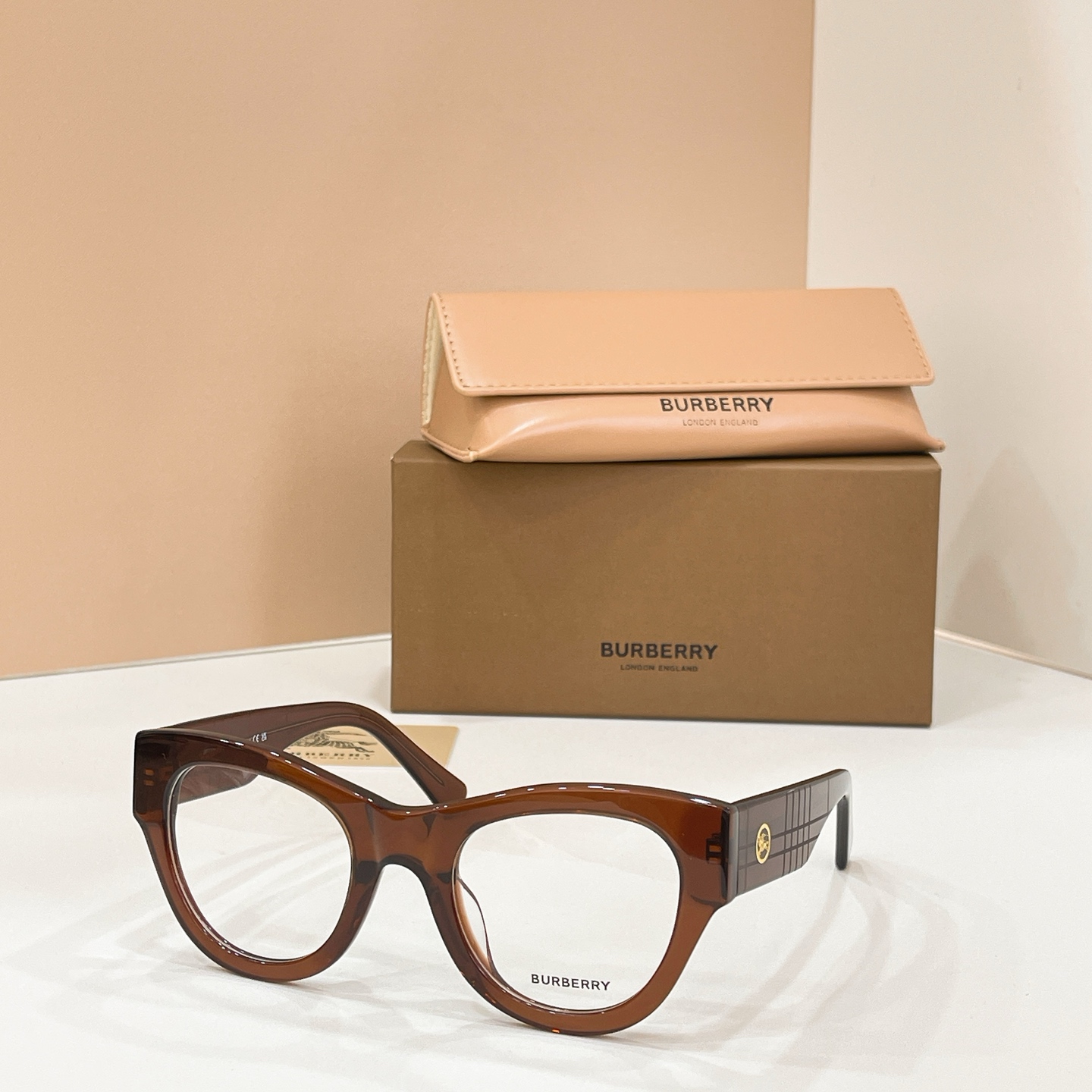 BURBERR*⭐️⭐️⭐️MODEL：BE 4477⭐️⭐️⭐️SIZE：53口22-145⭐️⭐️⭐