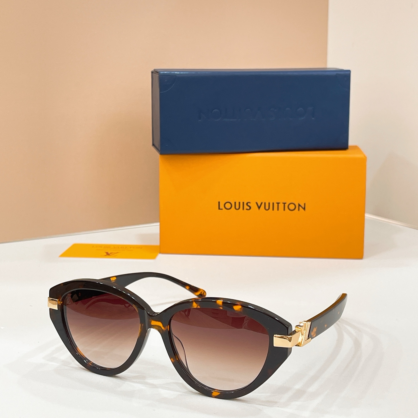 LOUIS VUITTO*✨✨✨MODEL：Z3103U✨✨✨ SIZE：55口18-140✨✨✨