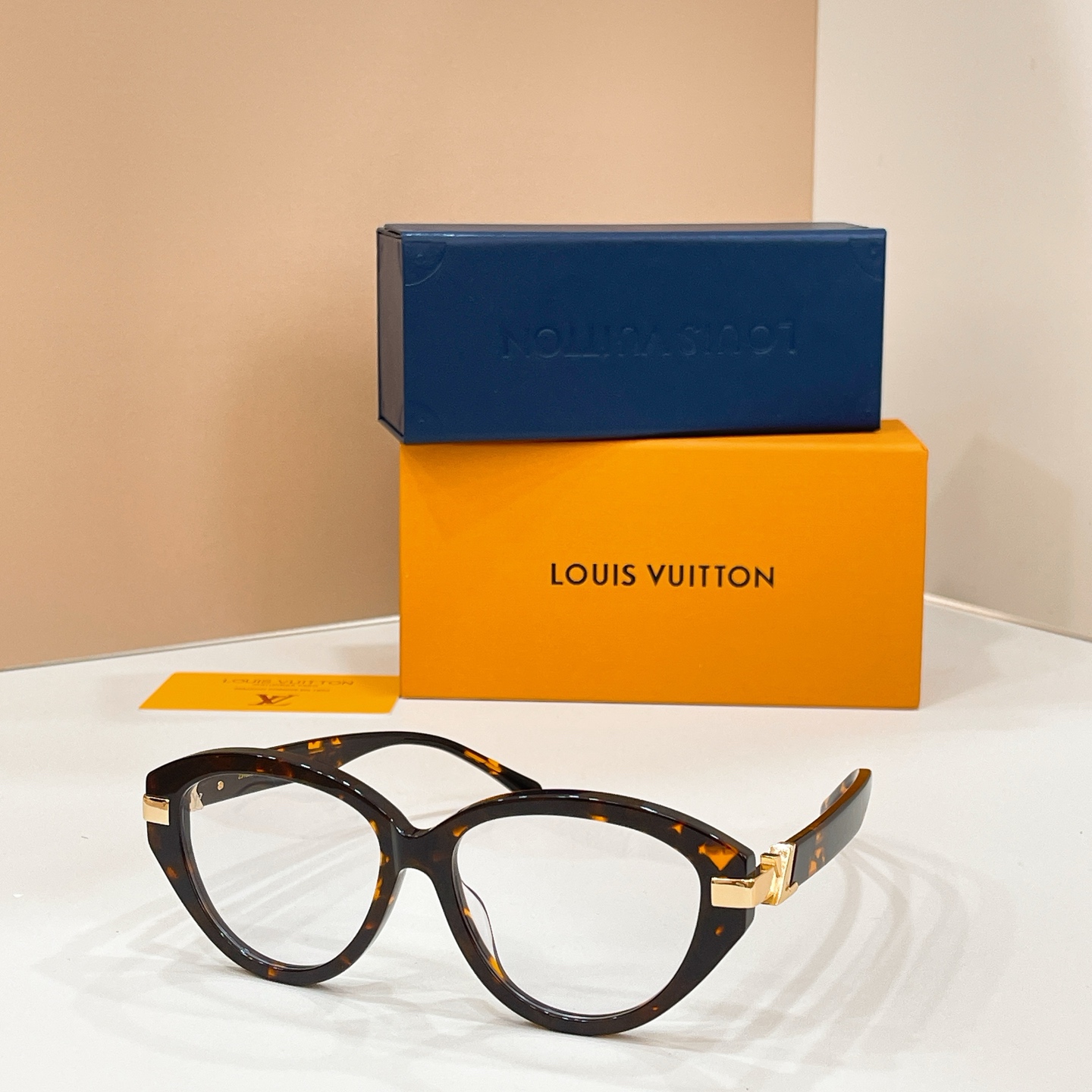 LOUIS VUITTO*✨✨✨MODEL：Z3103U✨✨✨ SIZE：55口18-140✨✨✨