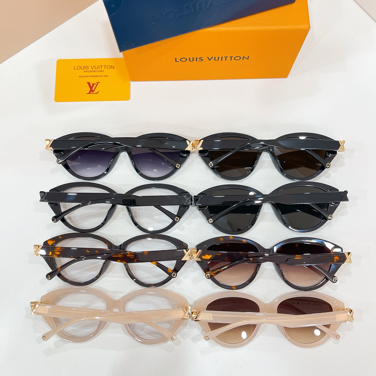 LOUIS VUITTO*✨✨✨MODEL：Z3103U✨✨✨ SIZE：55口18-140✨✨✨