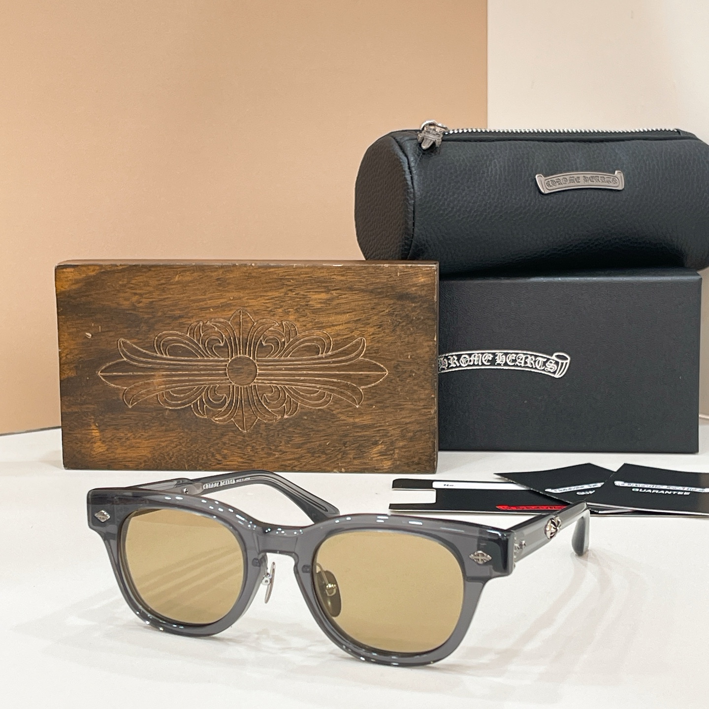 Chrome Heart*⚜️⚜️⚜️MODEL:JENNA TAIL YEA⚜️⚜️⚜️SIZE：48