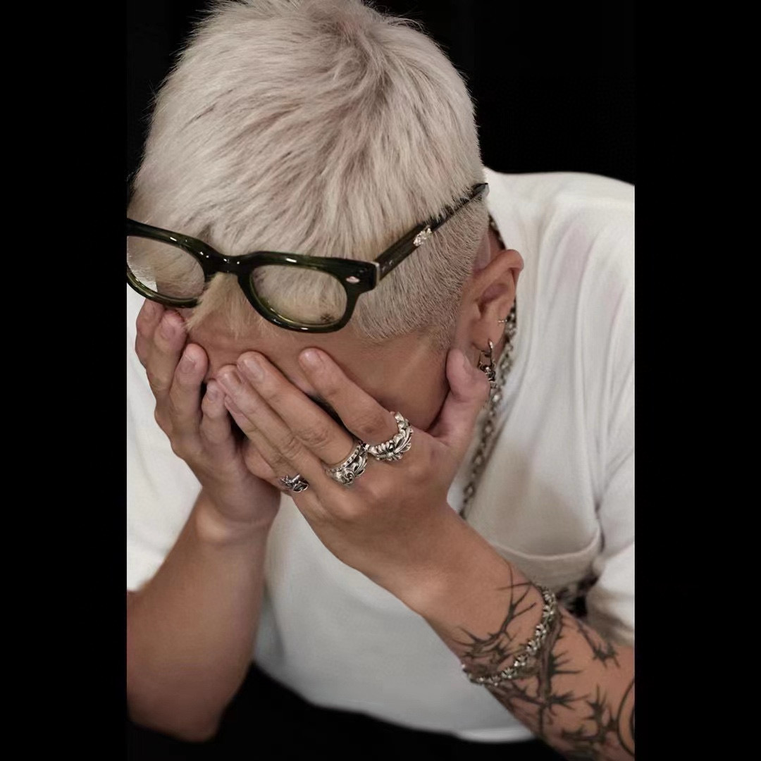 Chrome Heart*⚜️⚜️⚜️MODEL:JENNA TAIL YEA⚜️⚜️⚜️SIZE：48