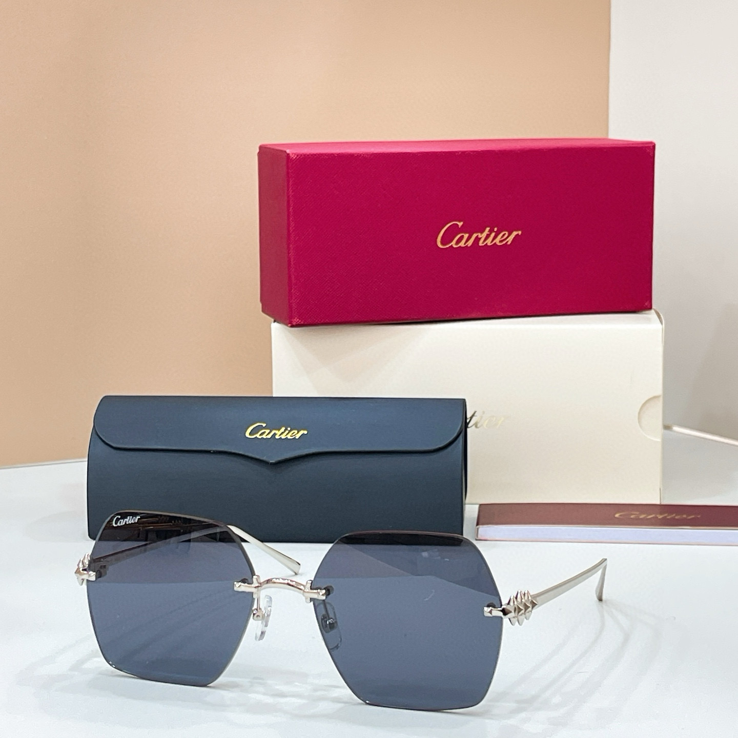 ￼ Cartie*✨✨✨MODEL：CT0646O✨✨✨SIZE:135✨✨✨