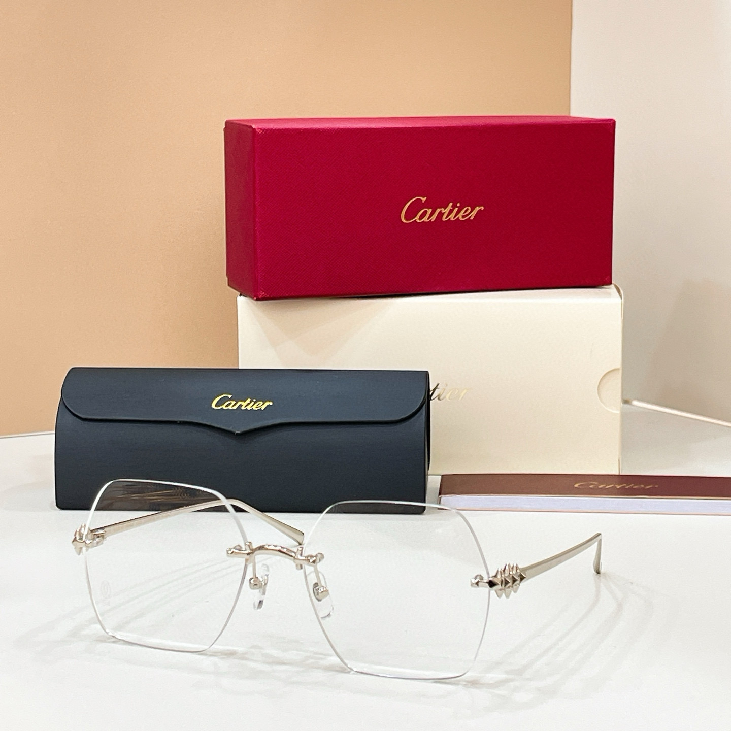 ￼ Cartie*✨✨✨MODEL：CT0646O✨✨✨SIZE:135✨✨✨