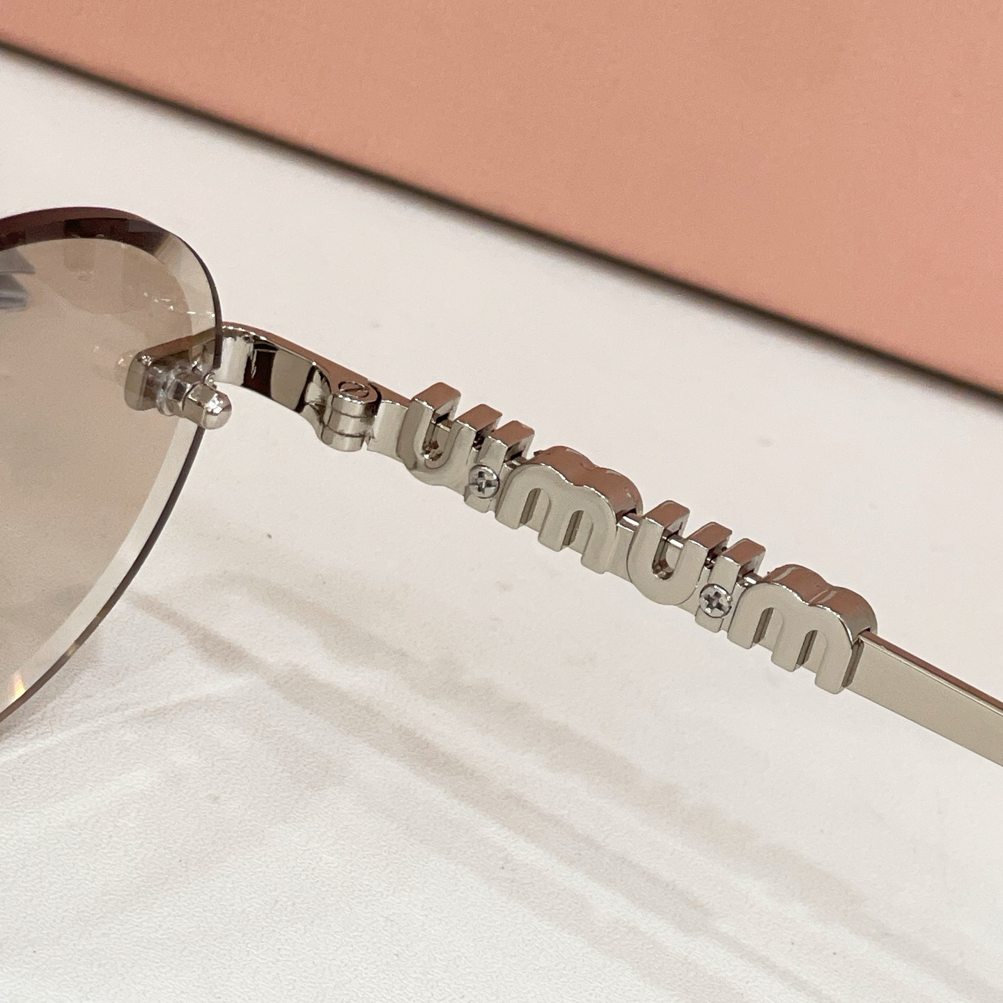 MIU M*🎀🎀🎀MODEL:MU 946S🎀🎀🎀SIZE：56口18-145🎀🎀🎀