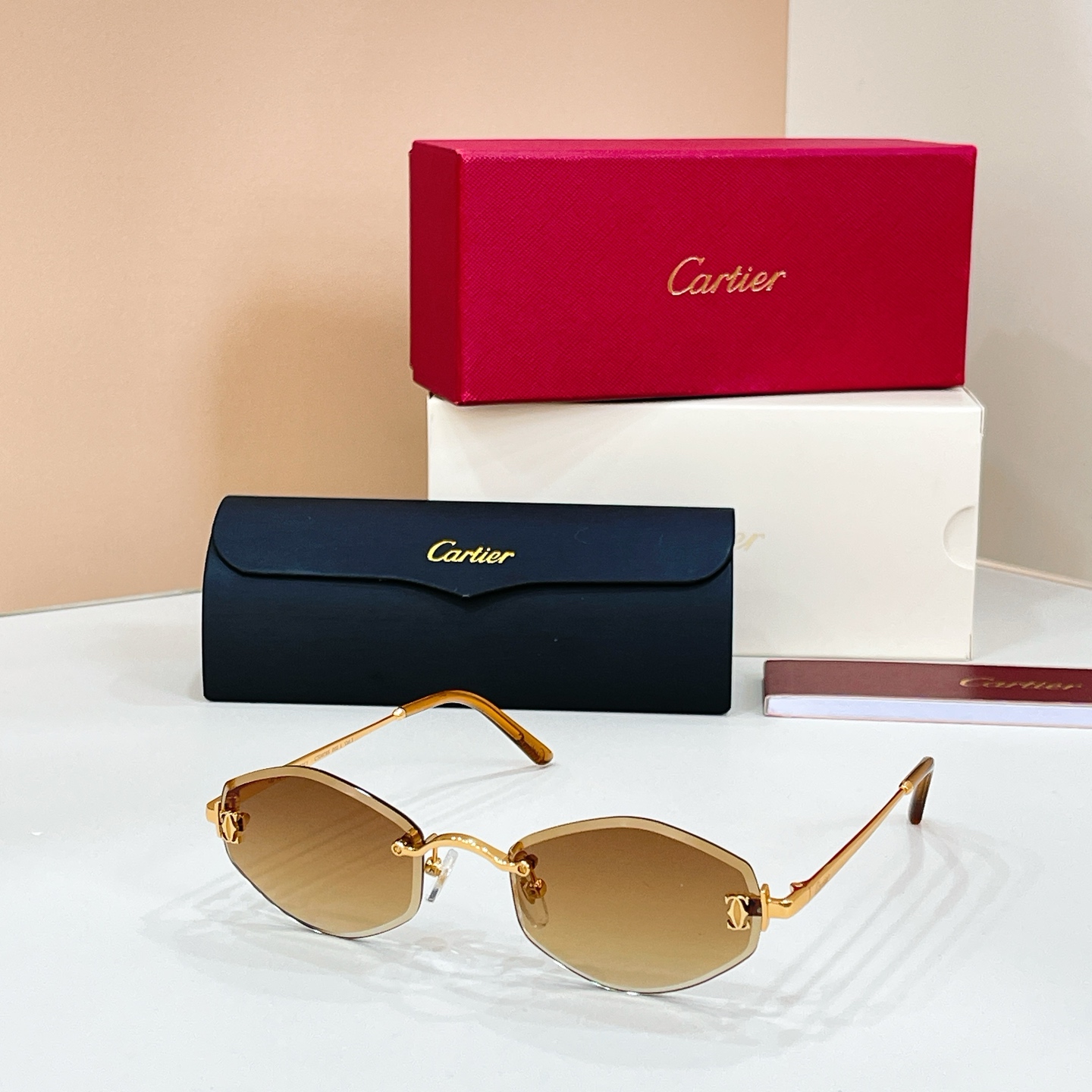 Cartie*✨✨✨MODEL：CT0678S✨✨✨SIZE:145✨✨✨