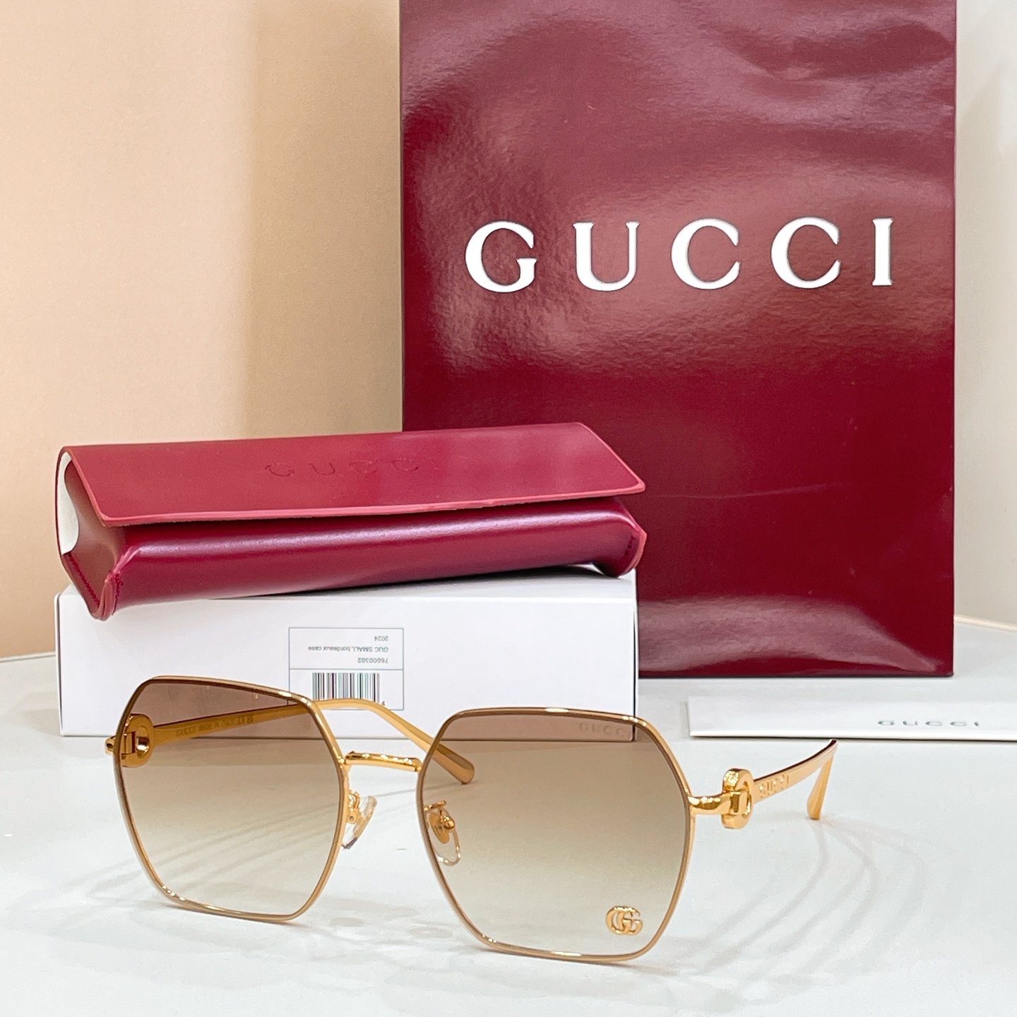 GUCCI🐝🐝🐝MODEL：GG1551S🐝🐝🐝SIZE:60口18-145🐝🐝🐝