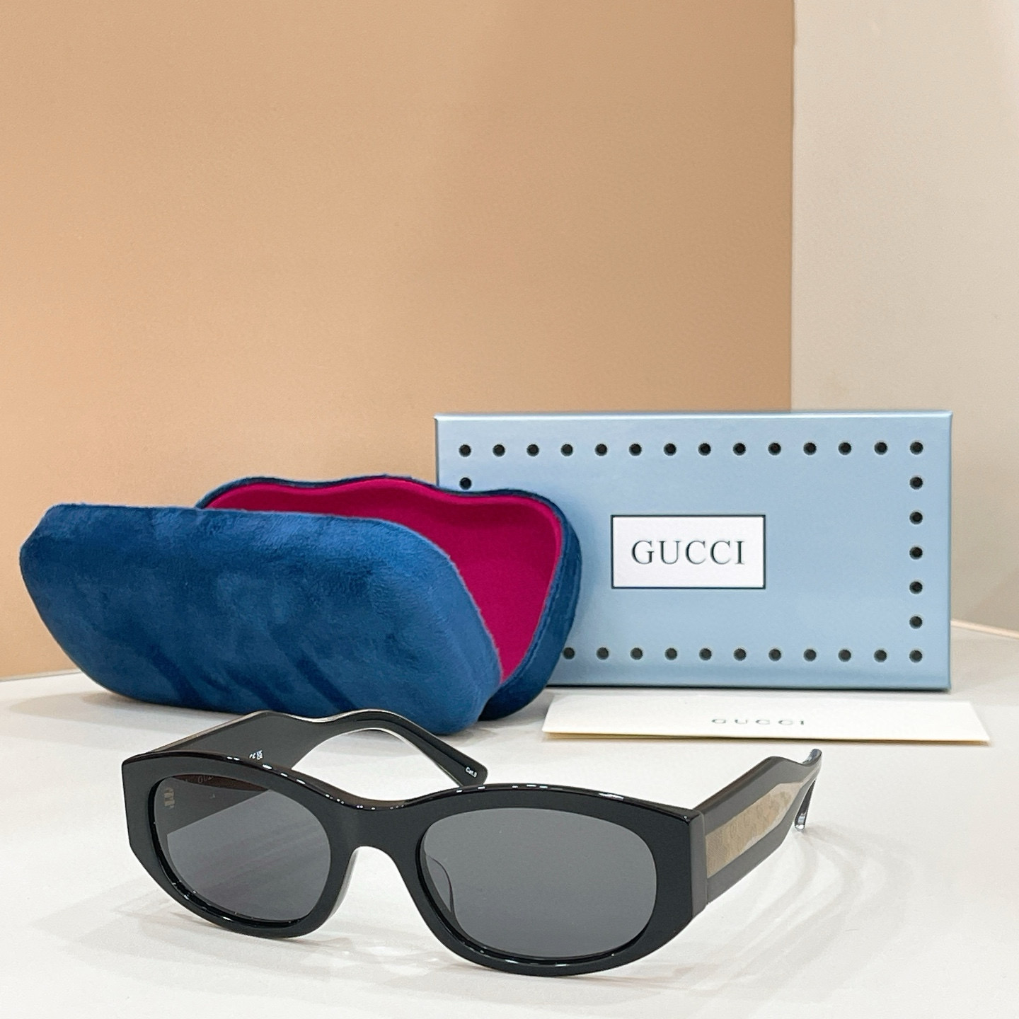 GUCCI🐝🐝🐝MODEL：GG2068SA🐝🐝🐝SIZE:55口21-145🐝🐝🐝