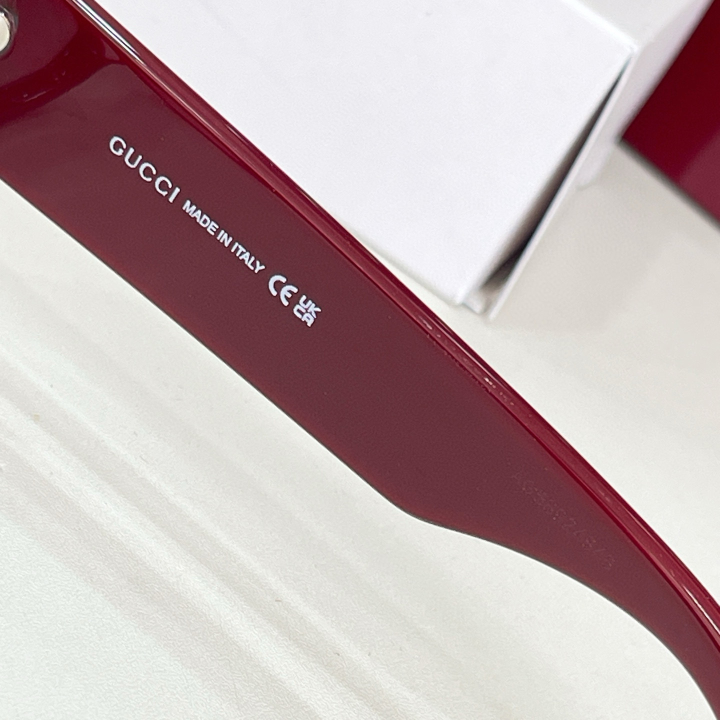 GUCCI🐝🐝🐝MODEL：GG2044S 🐝🐝🐝SIZE:57口20-145🐝🐝🐝