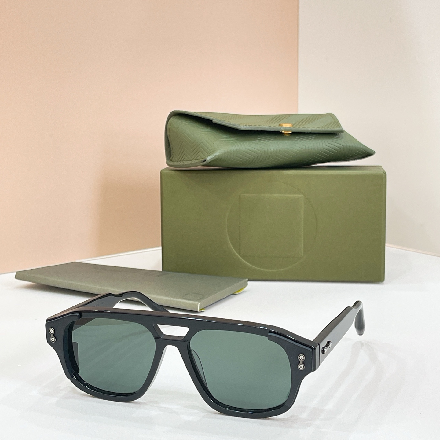 AKONI⚜️⚜️⚜️MODEL:PHOENIX⚜️⚜️⚜️SIZE:55口18-148⚜️⚜️⚜️配送