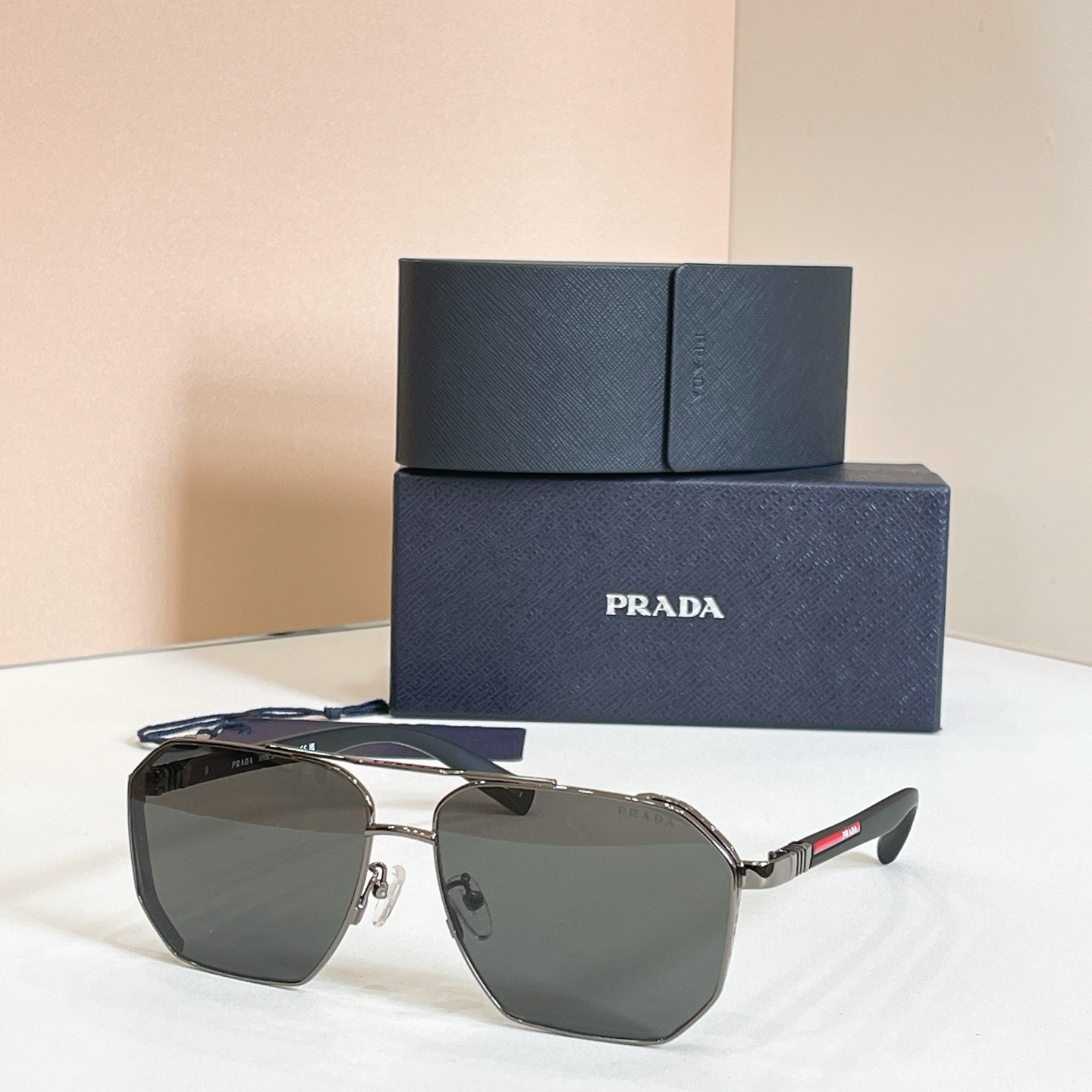 PRAD*✨✨✨MODEL：PR 182✨✨✨SIZE：61口14-145✨✨✨