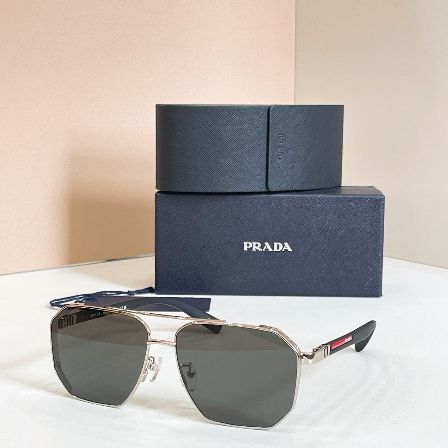 PRAD*✨✨✨MODEL：PR 182✨✨✨SIZE：61口14-145✨✨✨