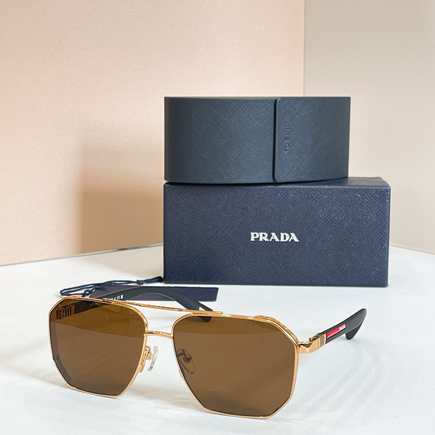 PRAD*✨✨✨MODEL：PR 182✨✨✨SIZE：61口14-145✨✨✨