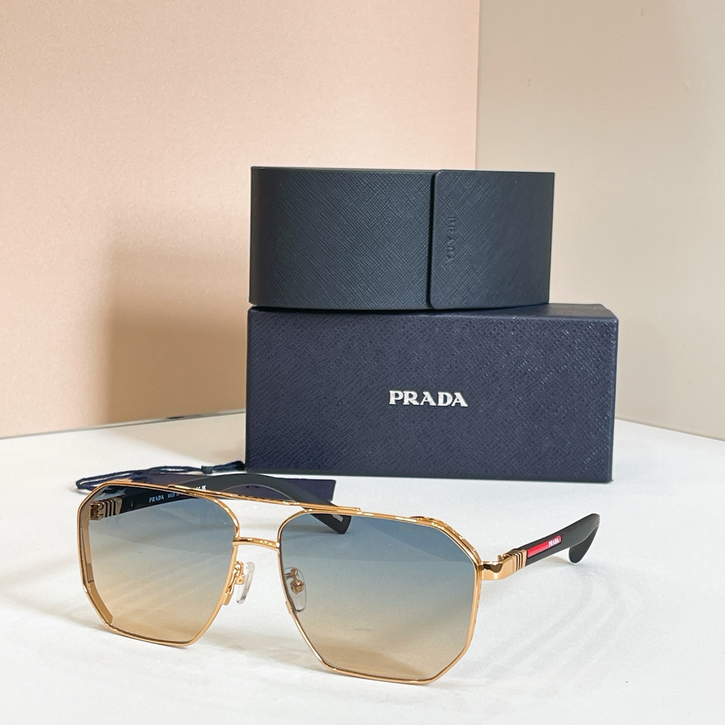 PRAD*✨✨✨MODEL：PR 182✨✨✨SIZE：61口14-145✨✨✨