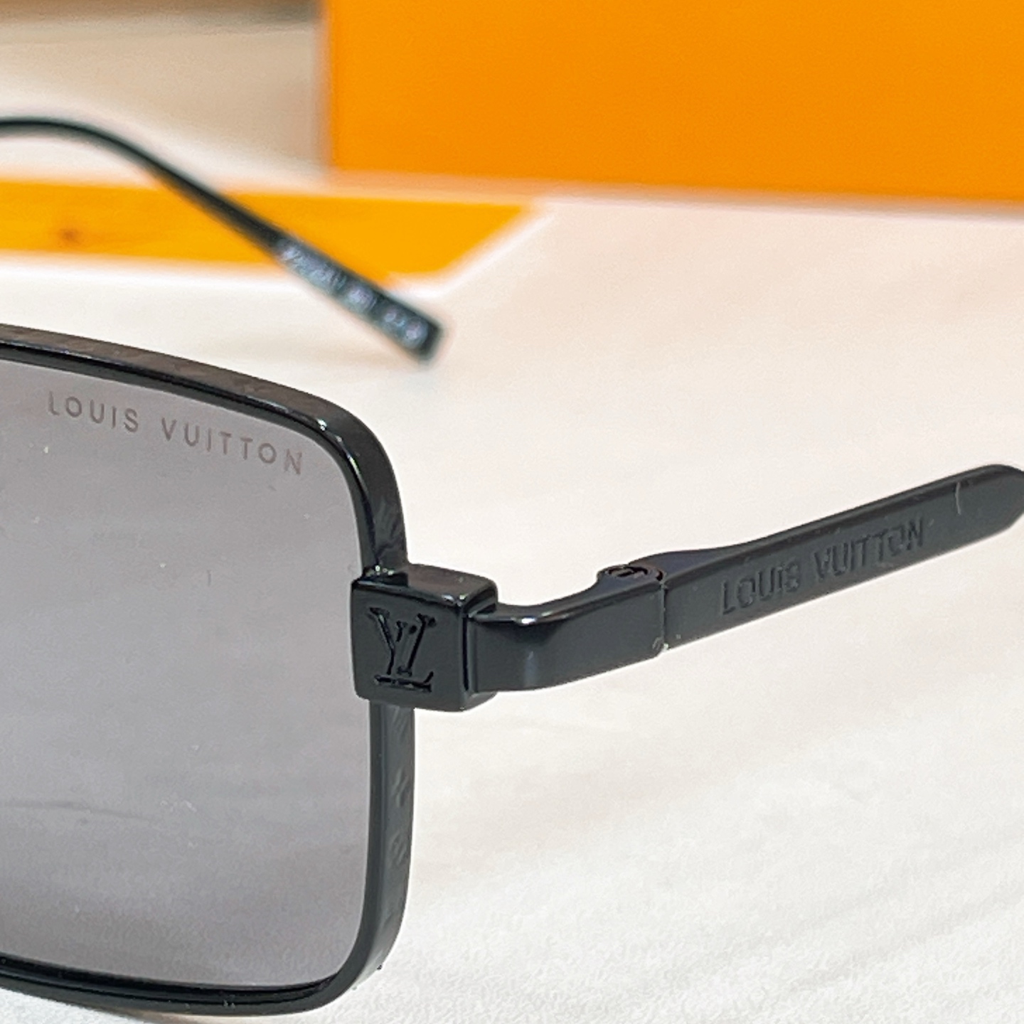 LOUIS VUITTO*✨✨✨MODEL：Z2744U✨✨✨ SIZE：53口19-145✨✨✨