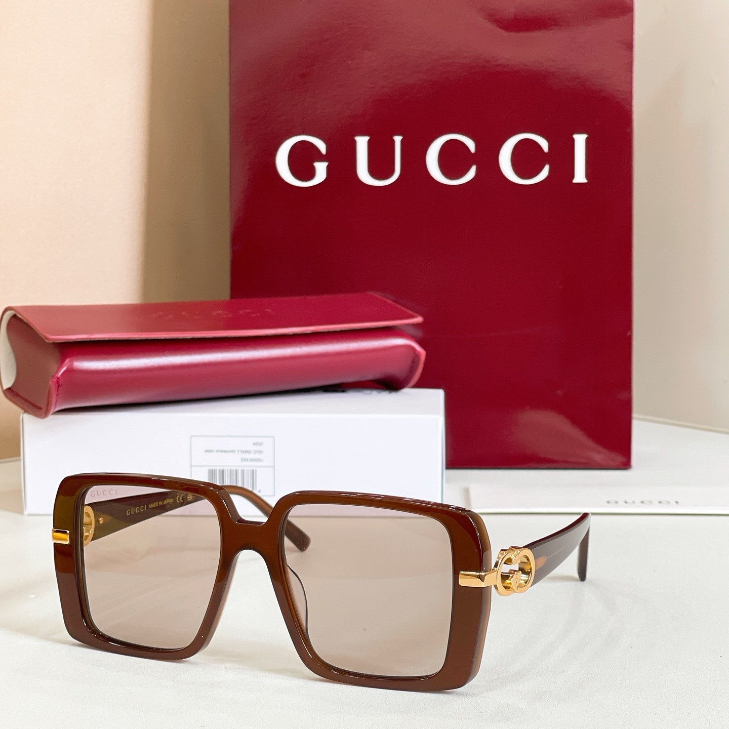 GUCCI🐝🐝🐝MODEL：GG2154S🐝🐝🐝SIZE:55口18-145🐝🐝🐝