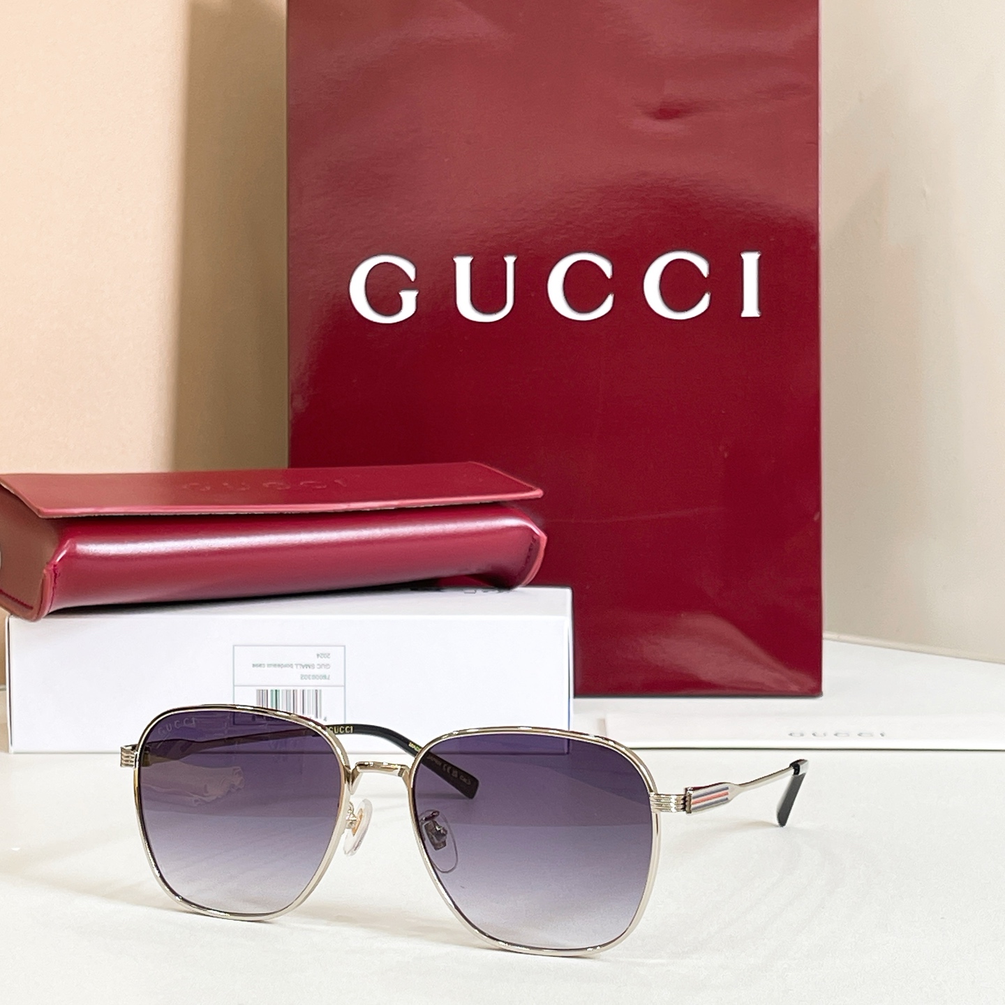 GUCCI🐝🐝🐝MODEL：GG2328SK🐝🐝🐝SIZE:56口18-145🐝🐝🐝