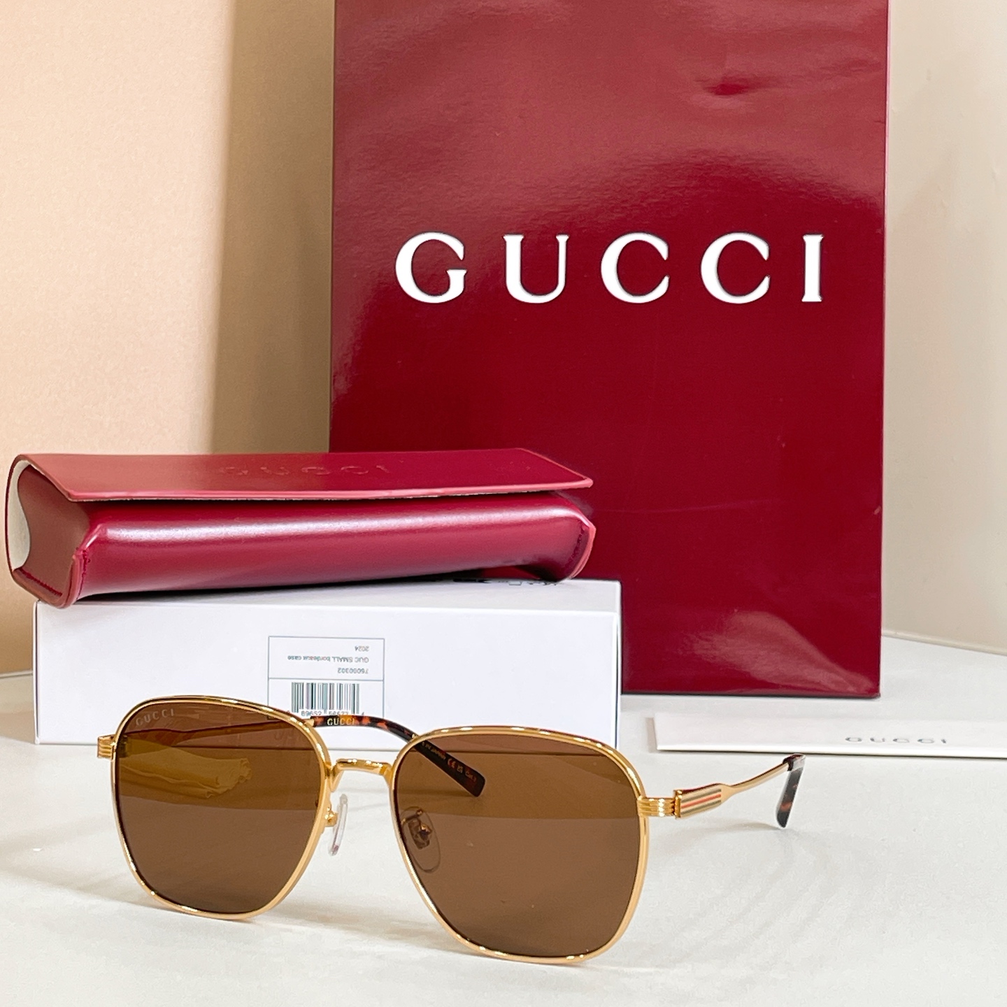 GUCCI🐝🐝🐝MODEL：GG2328SK🐝🐝🐝SIZE:56口18-145🐝🐝🐝