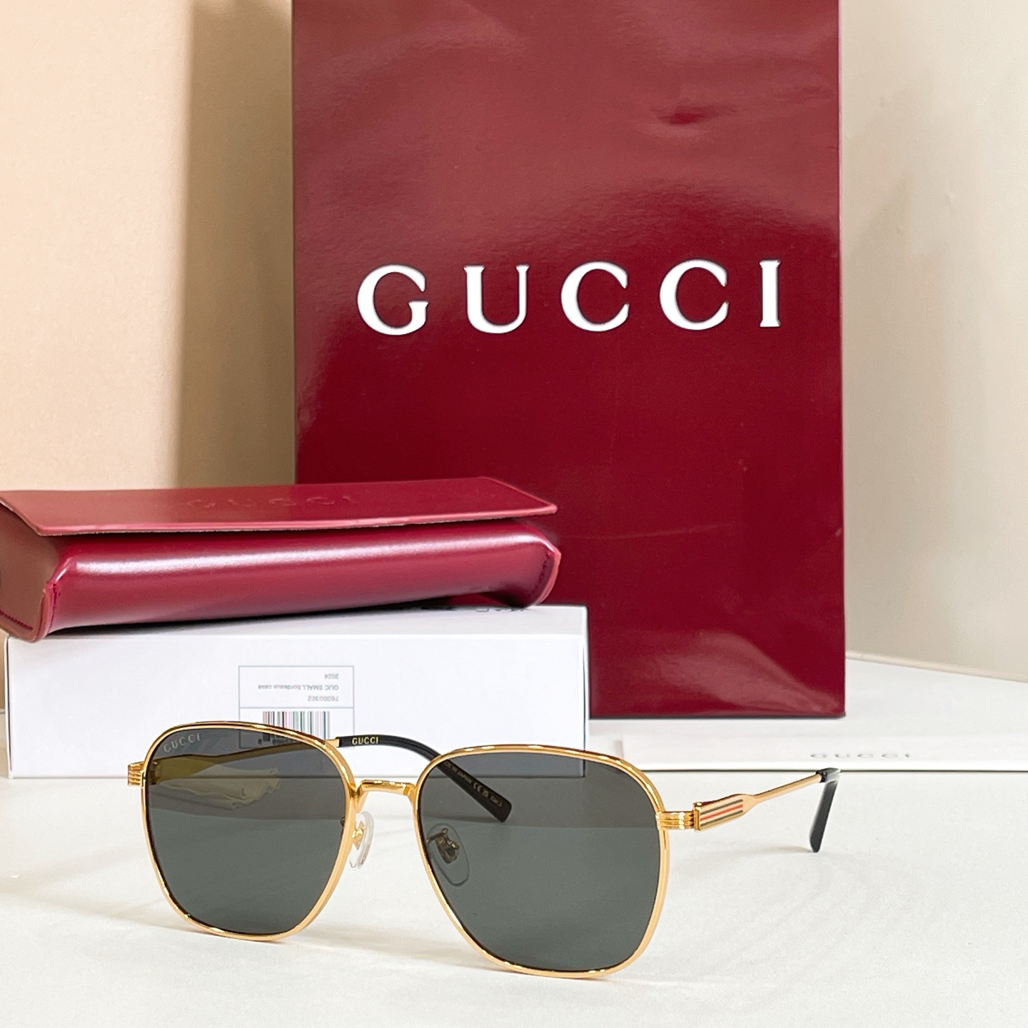 GUCCI🐝🐝🐝MODEL：GG2328SK🐝🐝🐝SIZE:56口18-145🐝🐝🐝