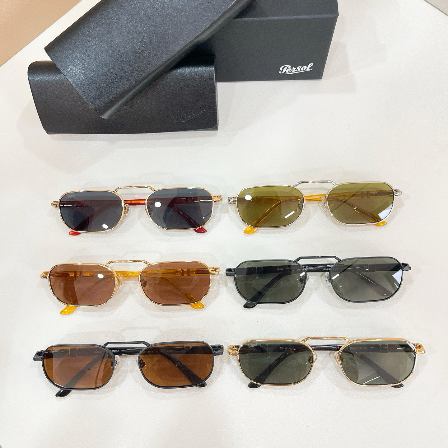 Persol🌟🌟🌟MODEL：1020-S🌟🌟🌟SIZE：57口20-140🌟🌟🌟