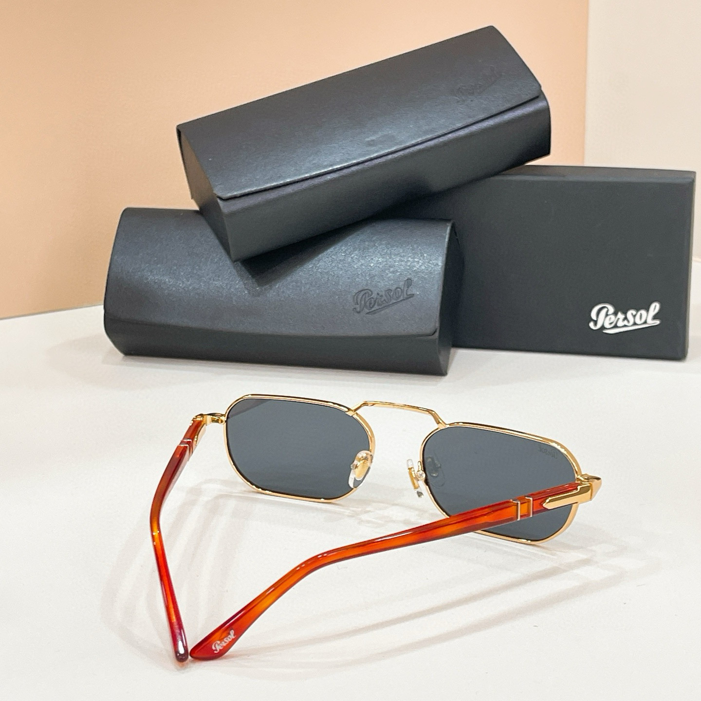 Persol🌟🌟🌟MODEL：1020-S🌟🌟🌟SIZE：57口20-140🌟🌟🌟