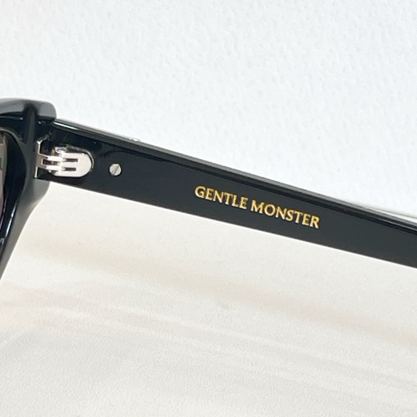 GENTLE MONSTE*🐼🐼🐼MODEL：VANILLA🐼🐼🐼SIZE:55口20-148🐼🐼高版本