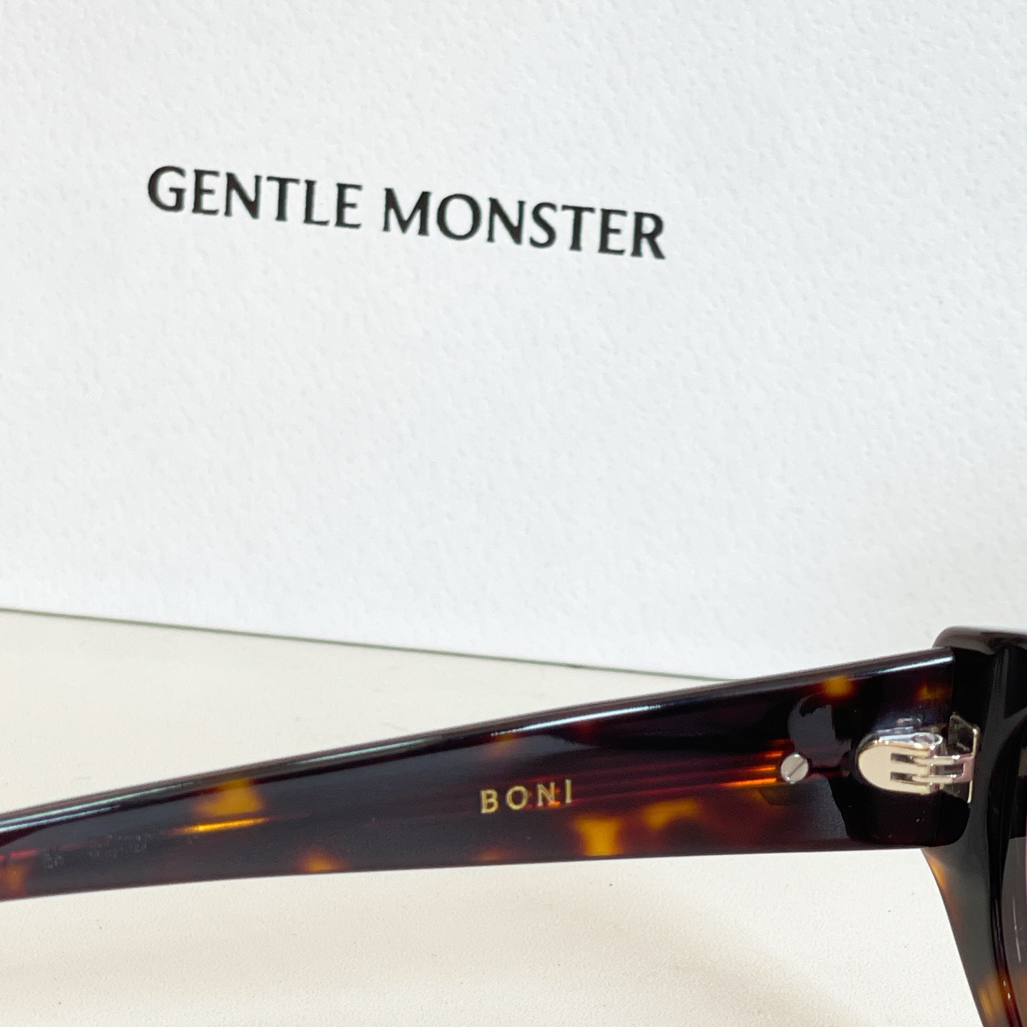 GENTLE MONSTE*🐼🐼🐼MODEL：BONI🐼🐼🐼SIZE:55口21-148🐼🐼高版本～～