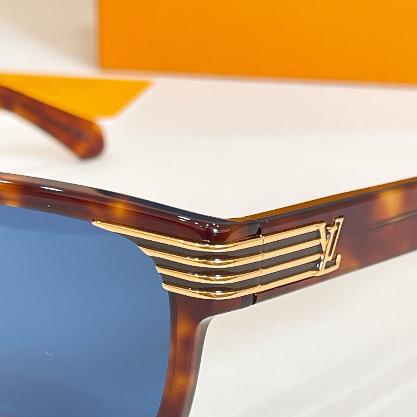 LOUIS VUITTO*✨✨✨MODEL：Z2910U✨✨✨ SIZE：55口17-145✨✨✨