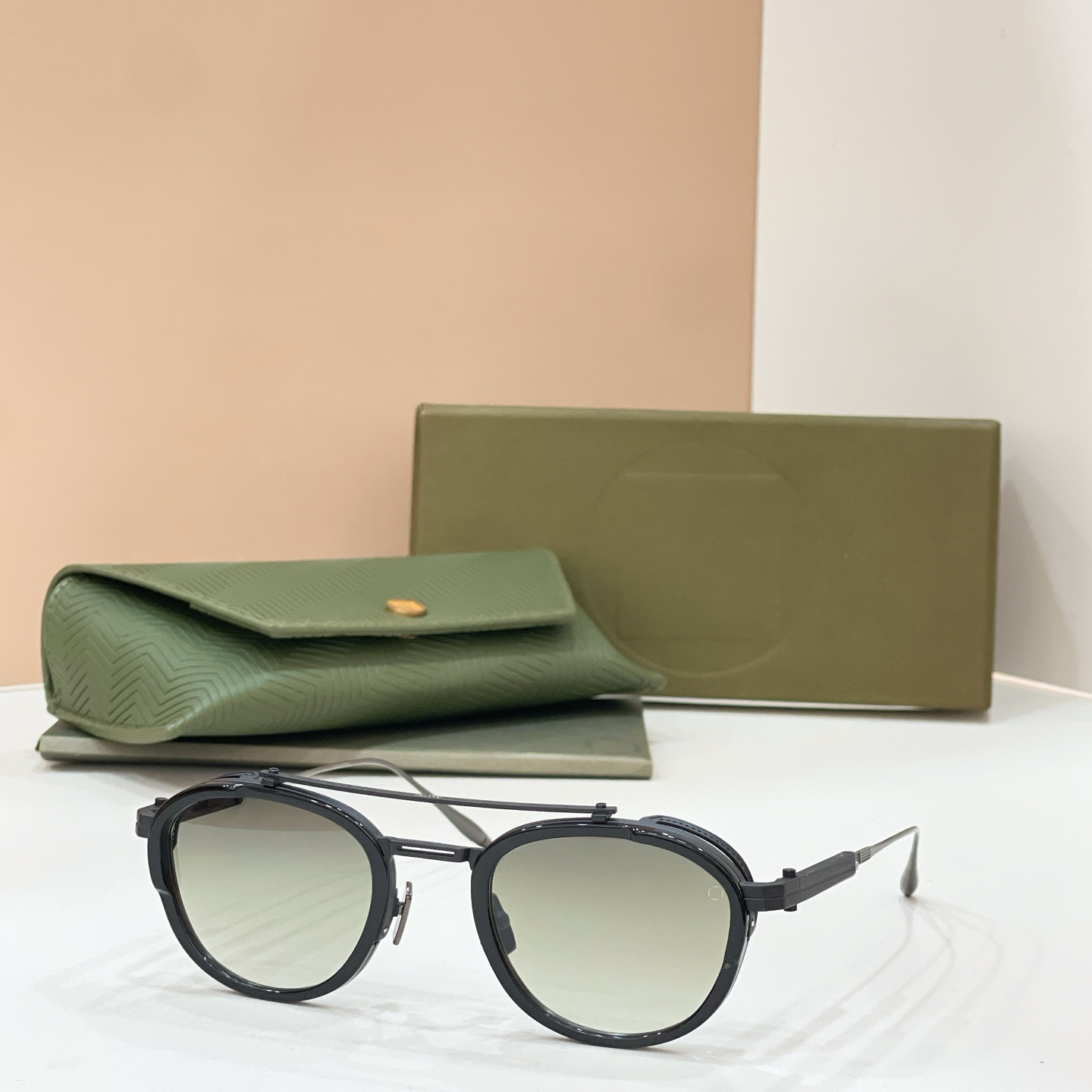 AKONI⚜️⚜️⚜️MODEL:AKS-512B⚜️⚜️⚜️SIZE:140-152⚜️⚜️⚜️配送盒