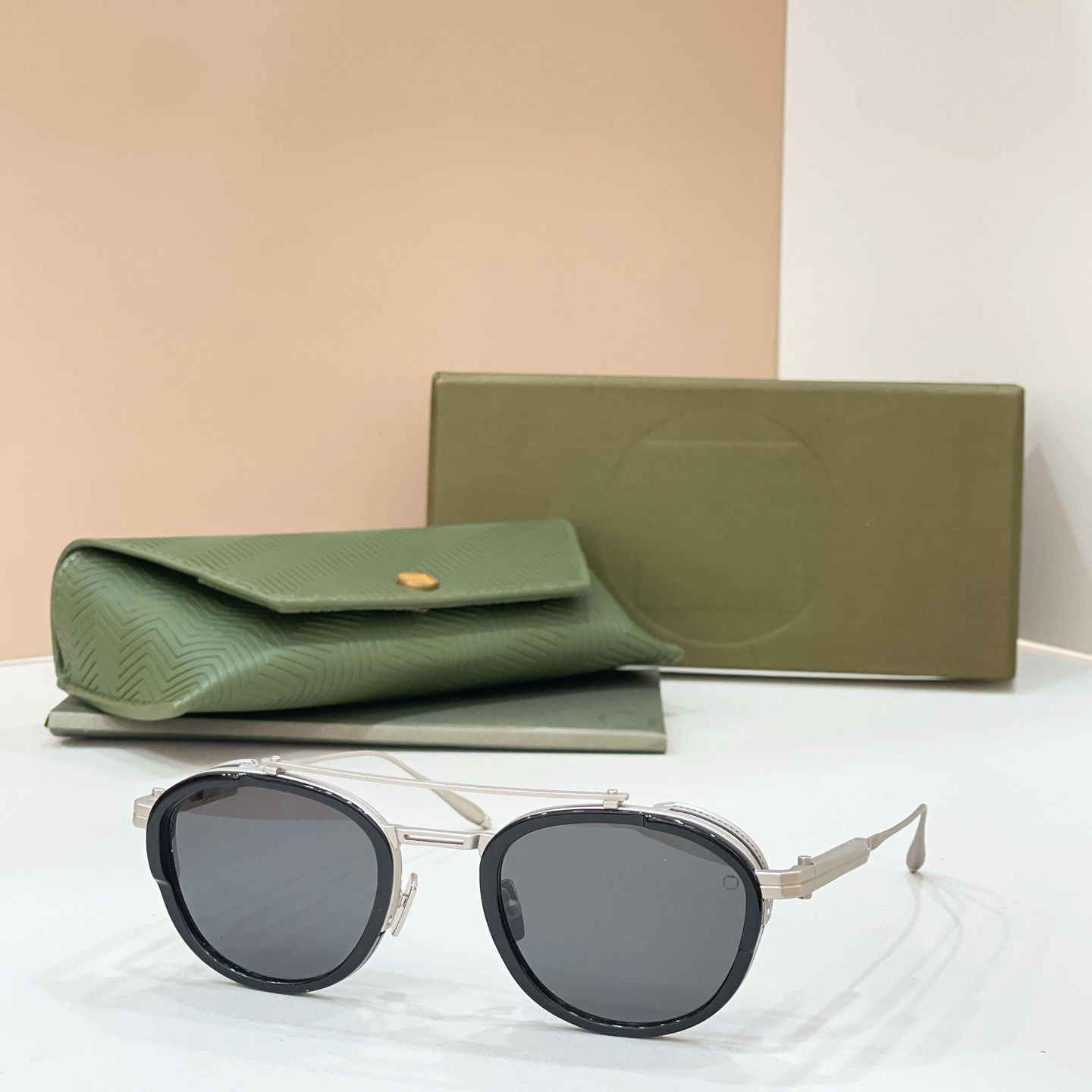 AKONI⚜️⚜️⚜️MODEL:AKS-512B⚜️⚜️⚜️SIZE:140-152⚜️⚜️⚜️配送盒