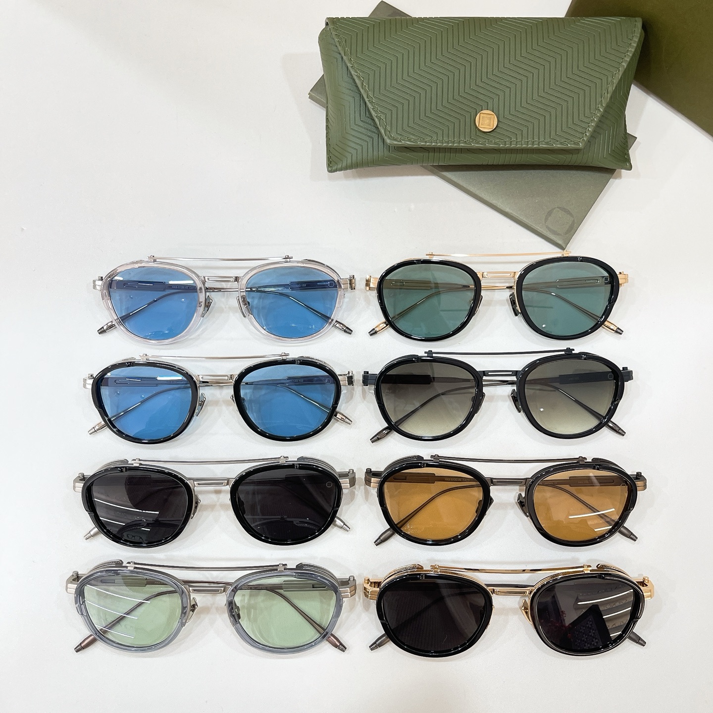 AKONI⚜️⚜️⚜️MODEL:AKS-512B⚜️⚜️⚜️SIZE:140-152⚜️⚜️⚜️配送盒