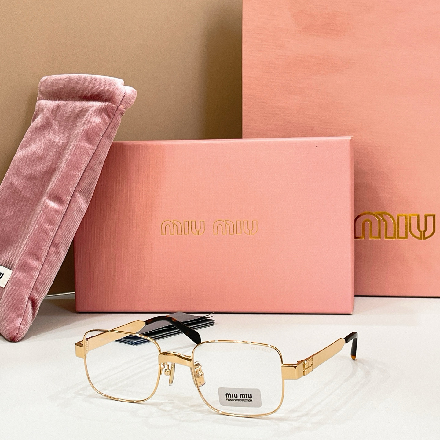 MIU M*🎀🎀🎀MODEL:SMUB54S 🎀🎀🎀SIZE：52口22-135🎀🎀🎀