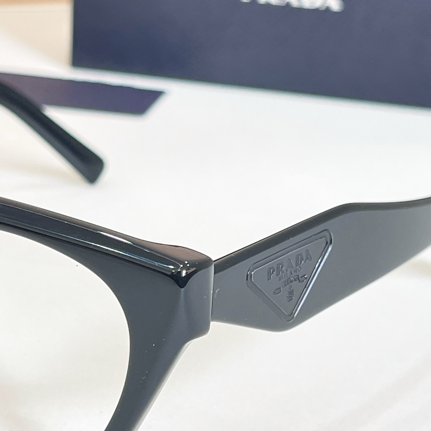 PRAD*✨✨✨MODEL：PR D09VU✨✨✨SIZE：54口17-145✨✨✨