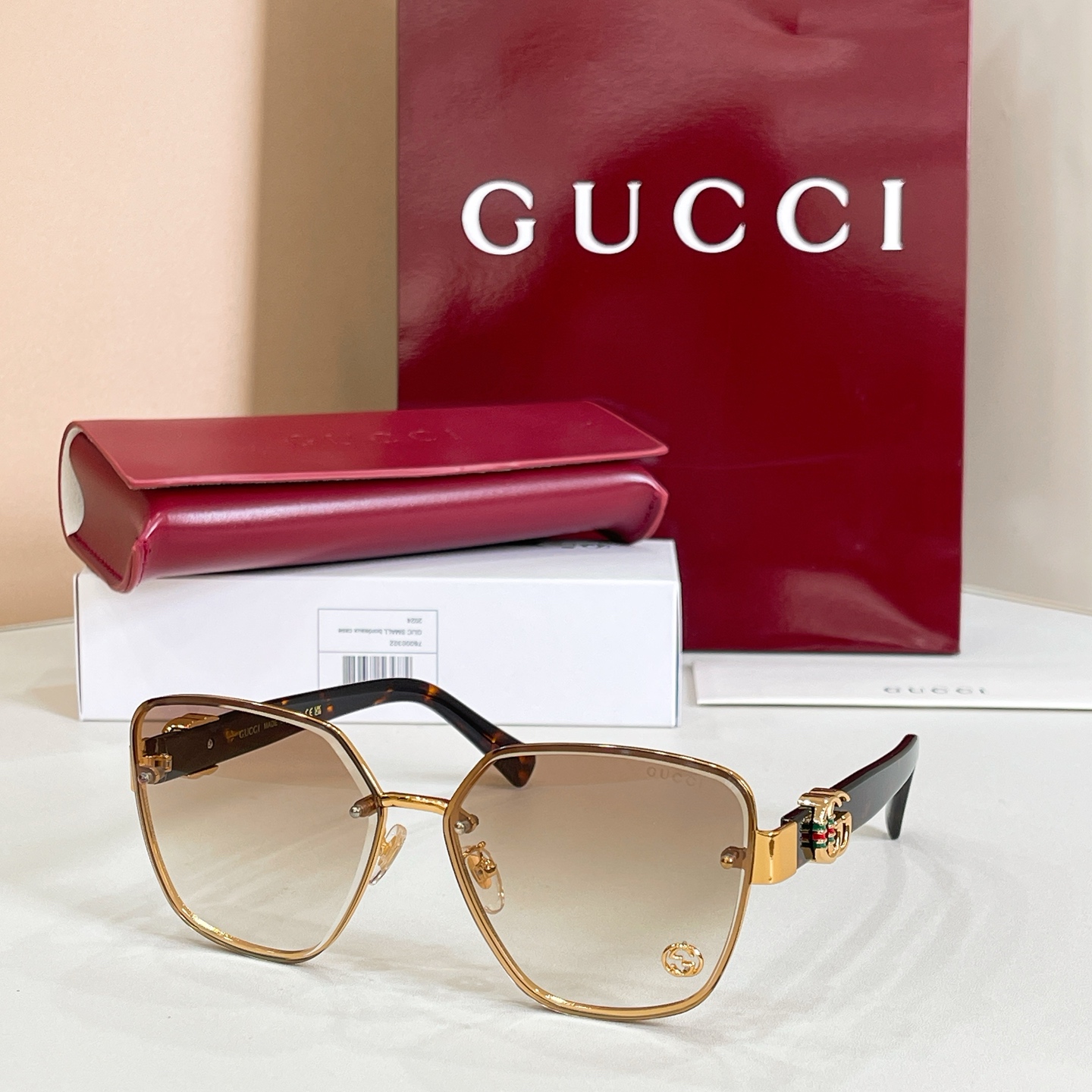 GUCCI🐝🐝🐝MODEL：GG1547S🐝🐝🐝SIZE:62口14-145🐝🐝🐝