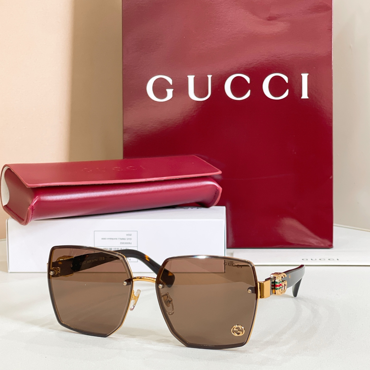 GUCCI🐝🐝🐝MODEL：GG1548S🐝🐝🐝SIZE:62口16-145🐝🐝🐝
