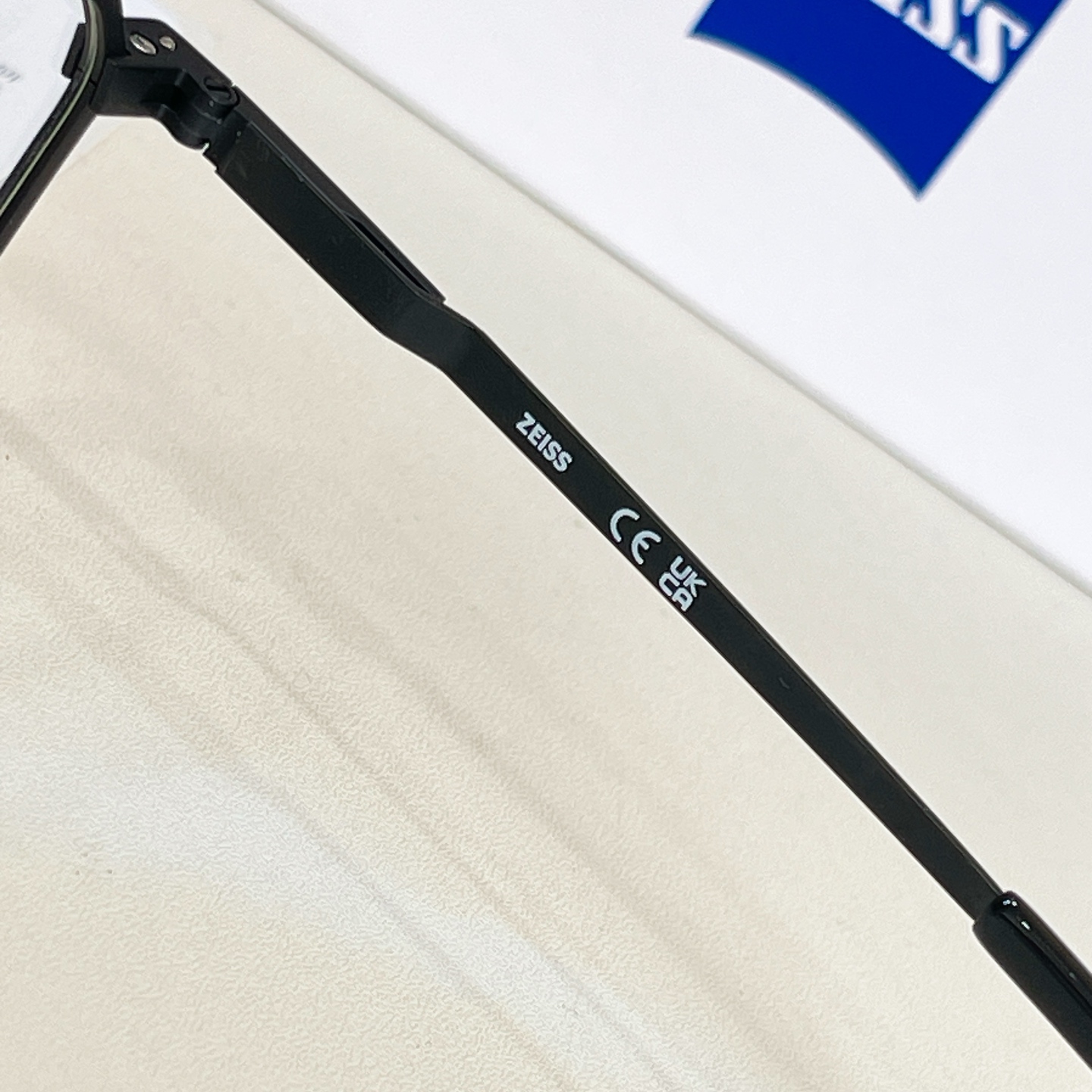 ZEIZZ蔡司🔱🔱🔱MODEL：ZS25158🔱🔱🔱SIZE：54口18-145🔱🔱🔱原装货品～～