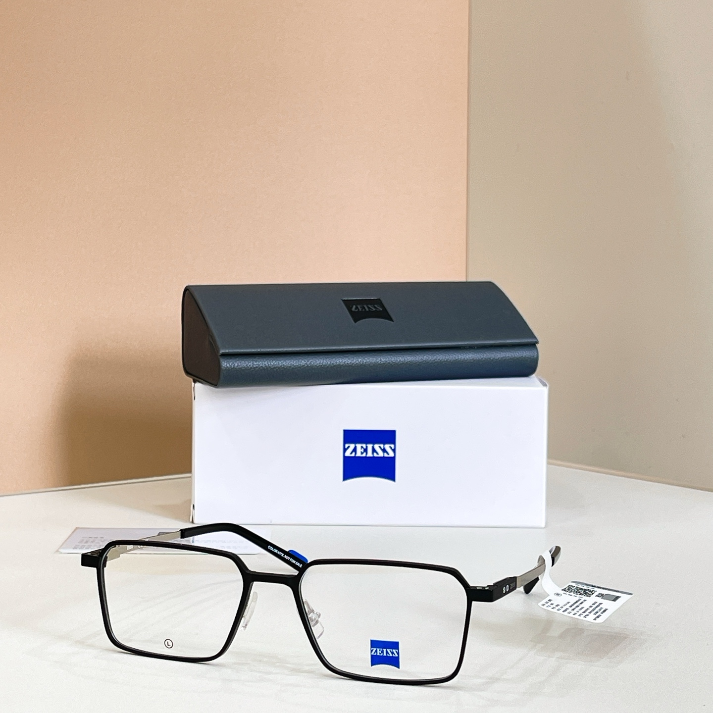 ZEIZZ蔡司🔱🔱🔱MODEL：ZS25158🔱🔱🔱SIZE：54口18-145🔱🔱🔱原装货品～～